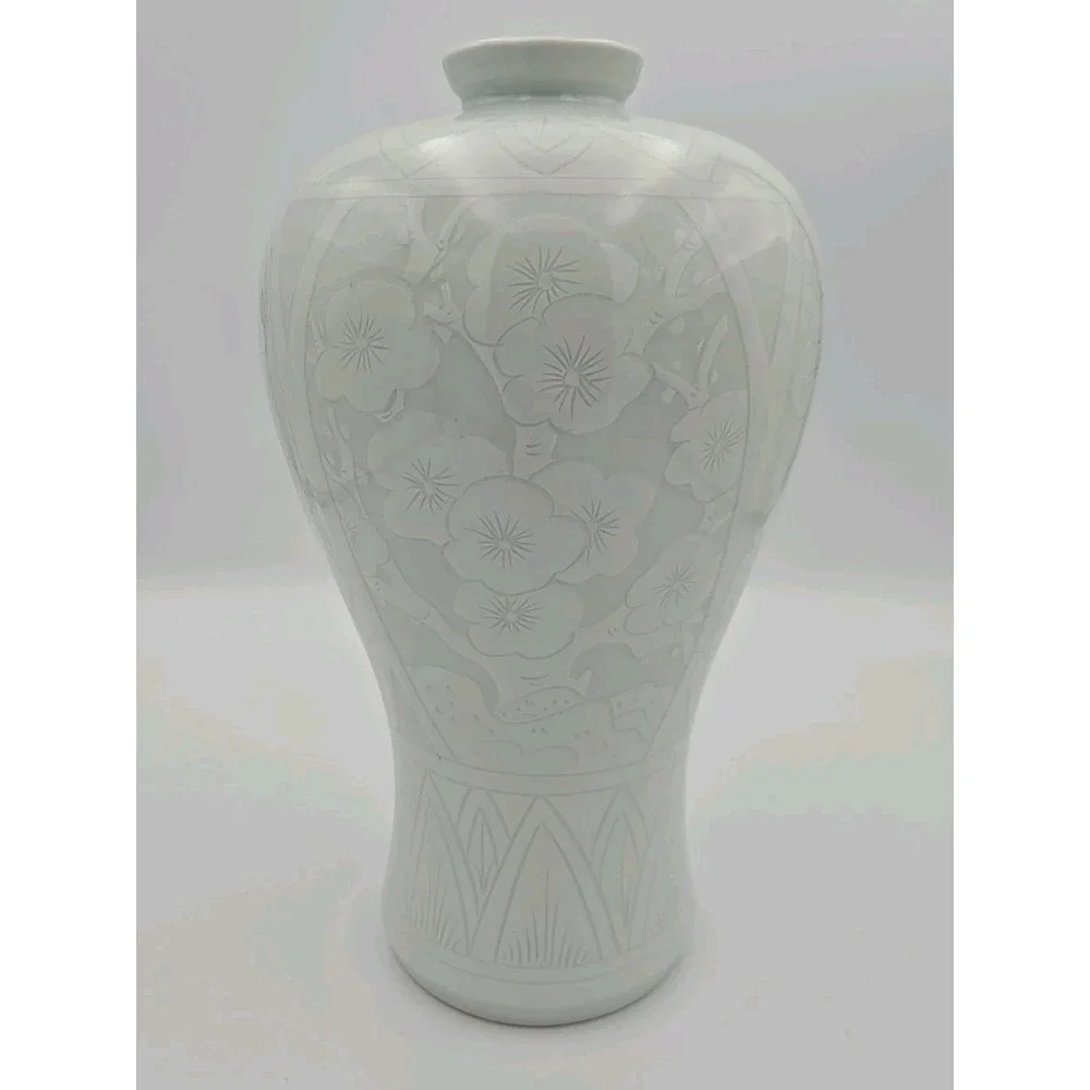 Chinese‎ Porcelain Plum Vase White Glazed Floral Ming Mark Reproduction Decor